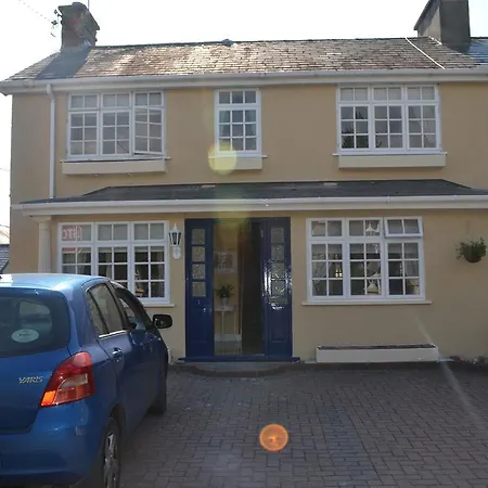 Kingdom House Holiday home